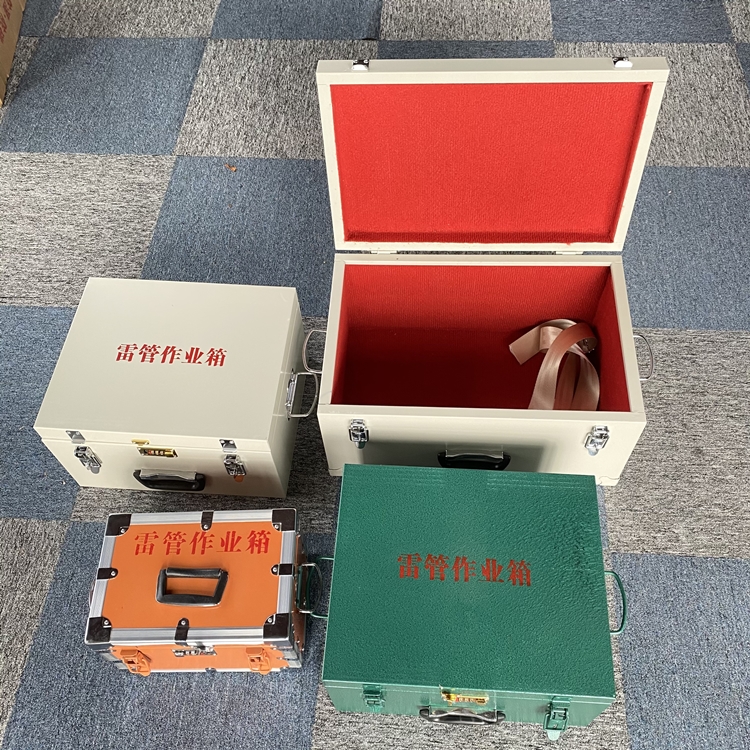临河爆破工程作业箱如何选择？玻璃钢与传统材质的全面对比